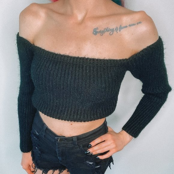 TIC:TOC Black Knitted Over The Shoulder Sweater - Picture 1 of 5